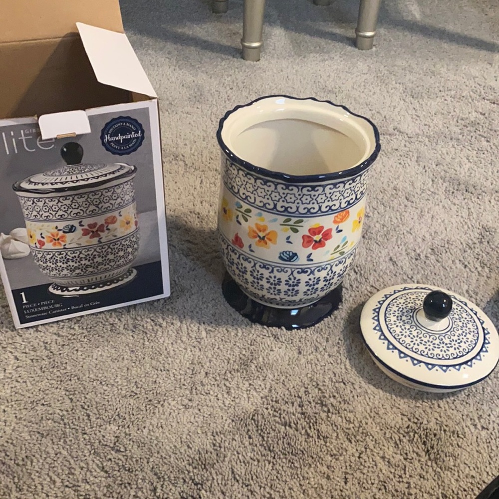 Stoneware canister